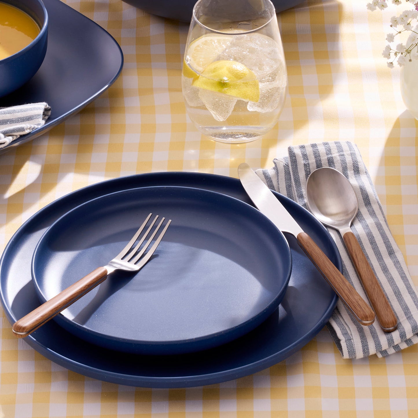 Ensemble de couverts 24 Seven Mirror avec manche en imitation bois, 12 pièces