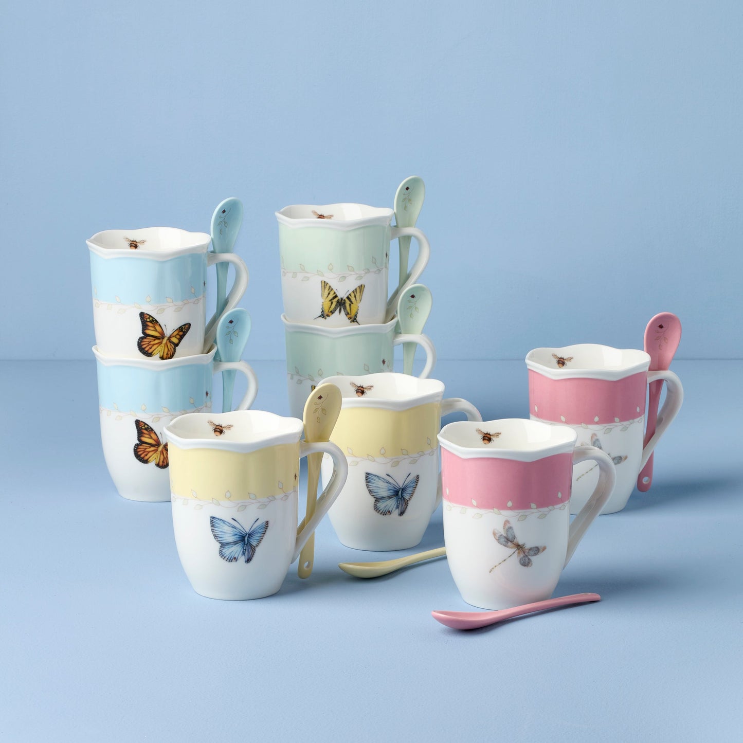 Lot de 8 tasses et cuillères colorées « Prairie aux papillons »