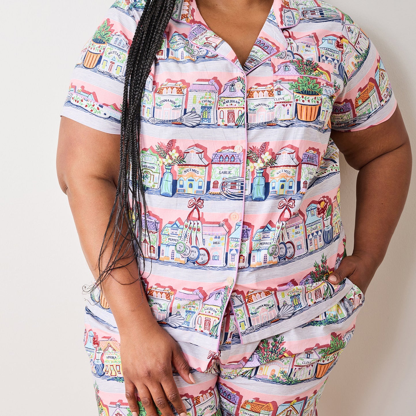 Ensemble pyjama court de cuisine rose Lenox Spice Village x Printfresh