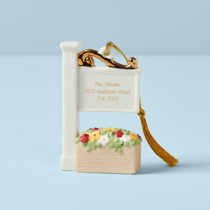 Ornement personnalisé avec panneau d'établissement à domicile