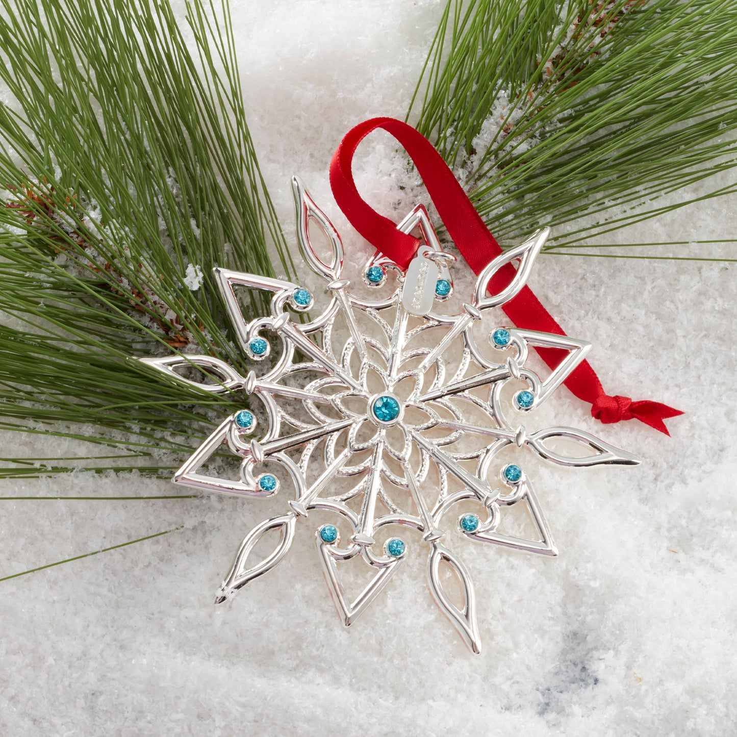 Ornement en métal argenté Snow Majesty 2025