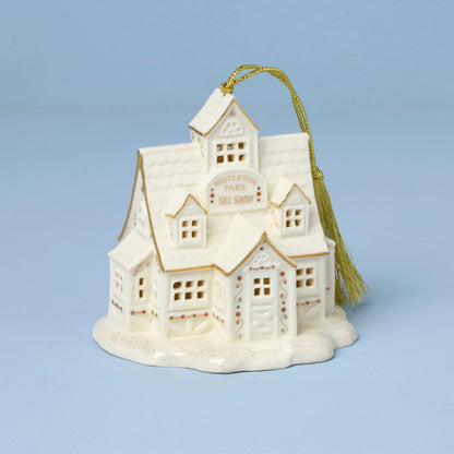 Décoration lumineuse du magasin de ski de Mistletoe Park